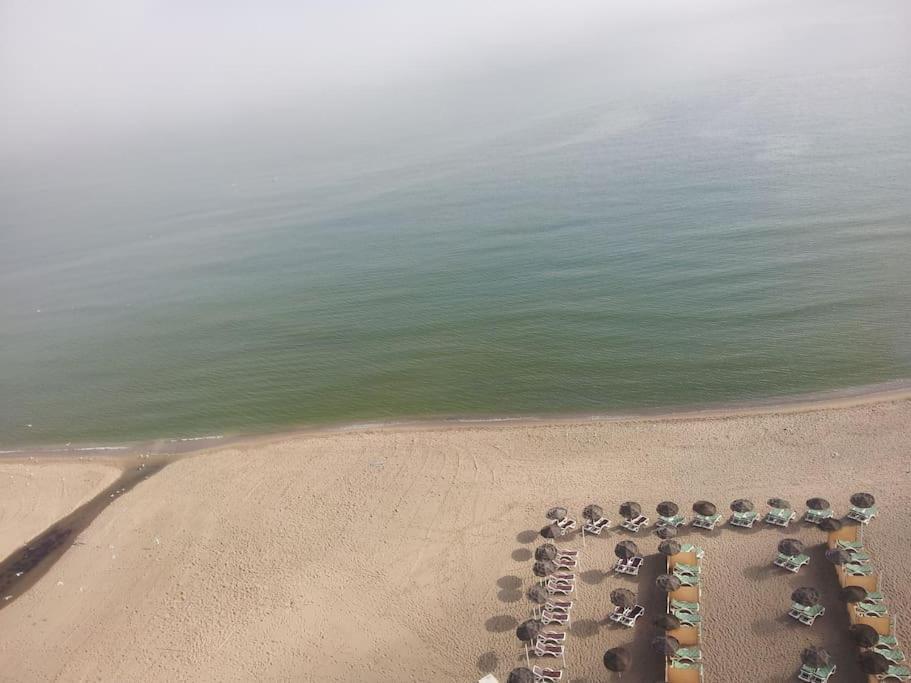 Seafront Apartment With Open-Air Heated Pool Fuengirola Buitenkant foto