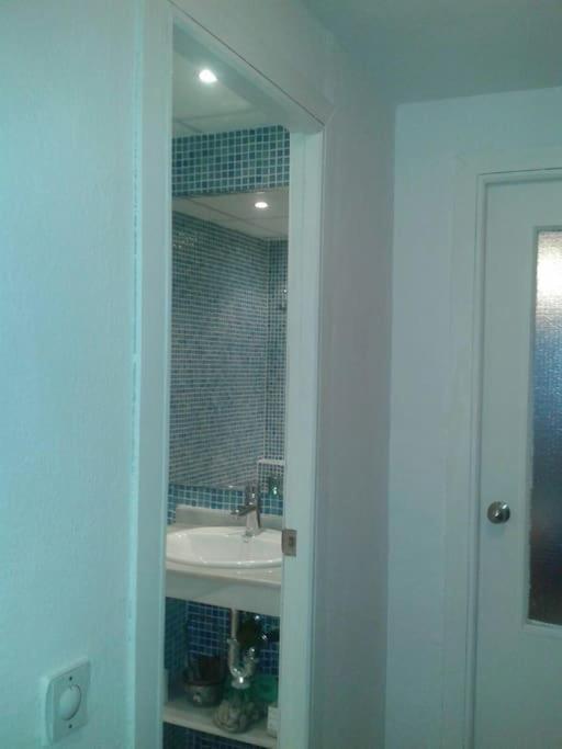 Seafront Apartment With Open-Air Heated Pool Fuengirola Buitenkant foto