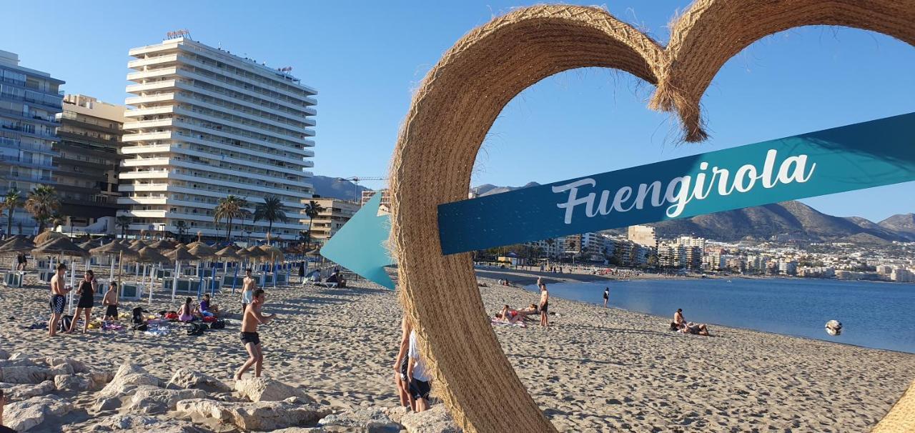 Seafront Apartment With Open-Air Heated Pool Fuengirola Buitenkant foto
