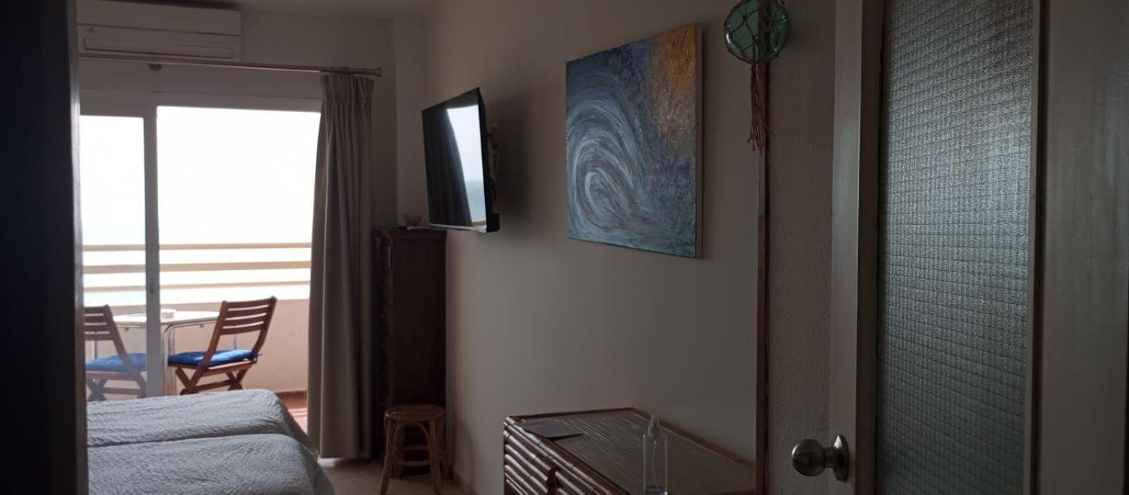 Seafront Apartment With Open-Air Heated Pool Fuengirola Buitenkant foto